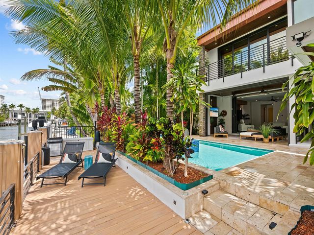 609 Poinciana Drive, Fort Lauderdale, FL 33301
