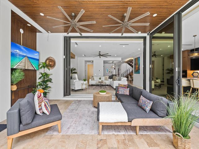 609 Poinciana Drive, Fort Lauderdale, FL 33301