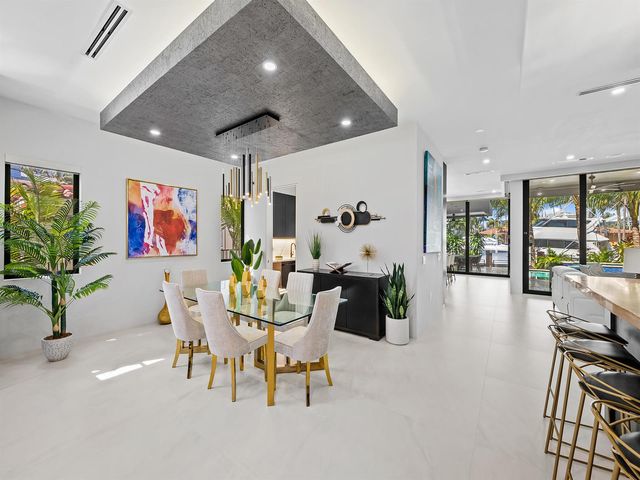 609 Poinciana Drive, Fort Lauderdale, FL 33301