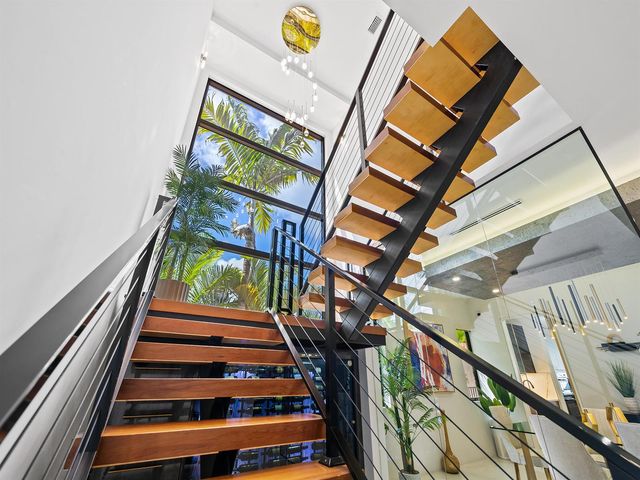 609 Poinciana Drive, Fort Lauderdale, FL 33301