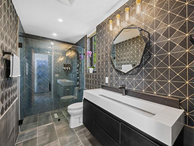609 Poinciana Drive, Fort Lauderdale, FL 33301