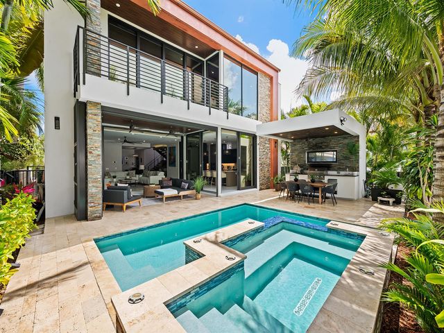 609 Poinciana Drive, Fort Lauderdale, FL 33301