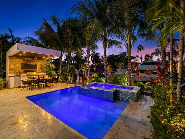609 Poinciana Drive, Fort Lauderdale, FL 33301
