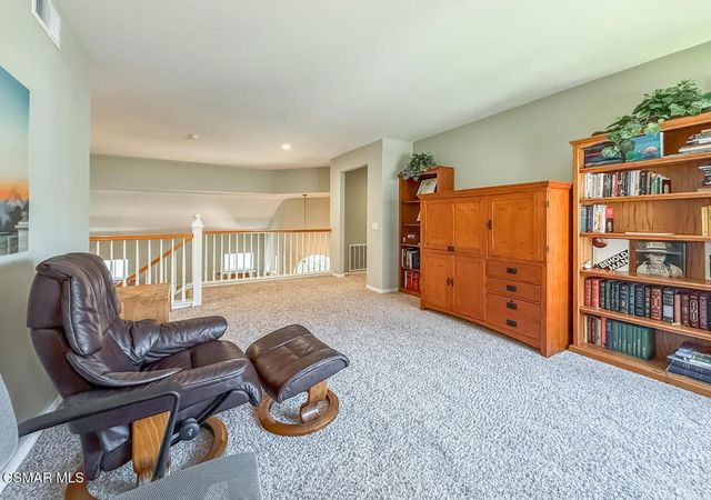 2347 Laurelwood Drive, Thousand Oaks, CA 91362