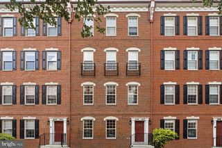 606 ADMIRALS WAY, Philadelphia, PA 19146