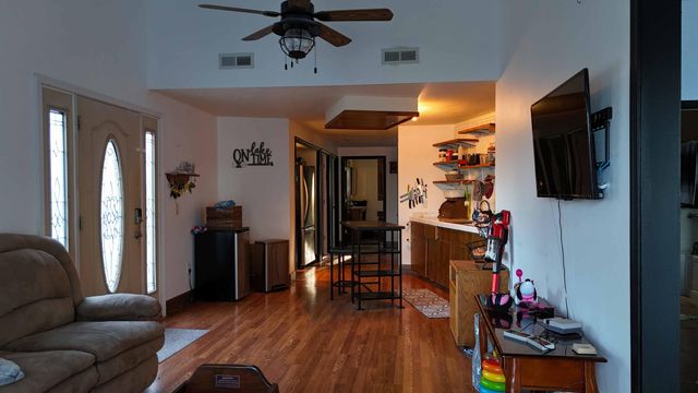 19764 Dogwood Drive, Eagle Rock, MO 65641