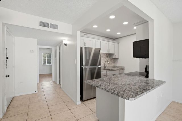 359 S MCMULLEN BOOTH ROAD 122, Clearwater, FL 33759