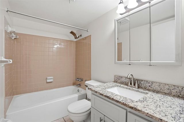 359 S MCMULLEN BOOTH ROAD 122, Clearwater, FL 33759