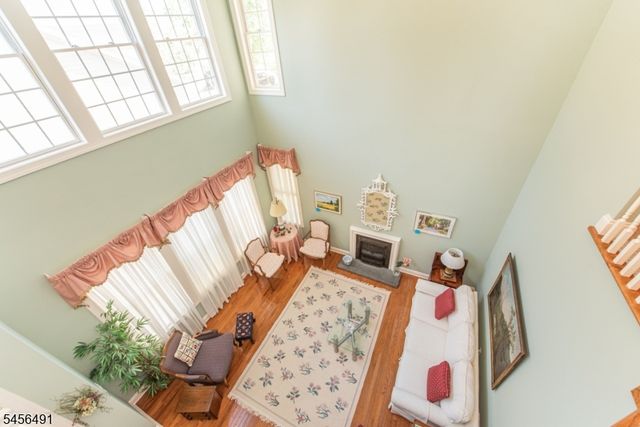 75 Schindler Way, Fairfield Twp., NJ 07004