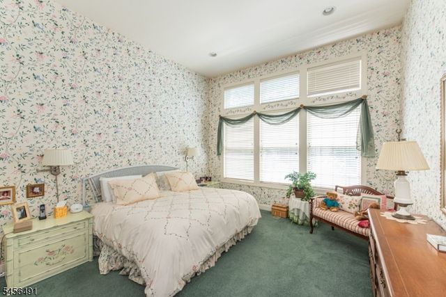 75 Schindler Way, Fairfield Twp., NJ 07004