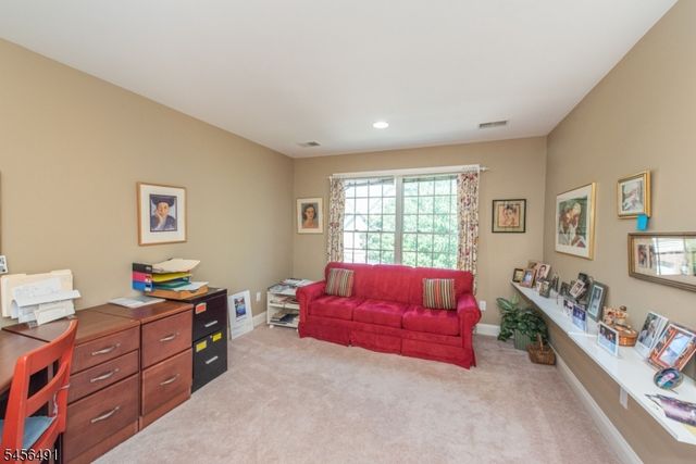 75 Schindler Way, Fairfield Twp., NJ 07004