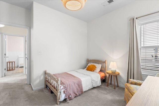 1304 ISLAND SHORE DR, Memphis, TN 38103