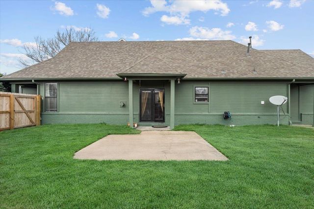 1304 ISLAND SHORE DR, Memphis, TN 38103