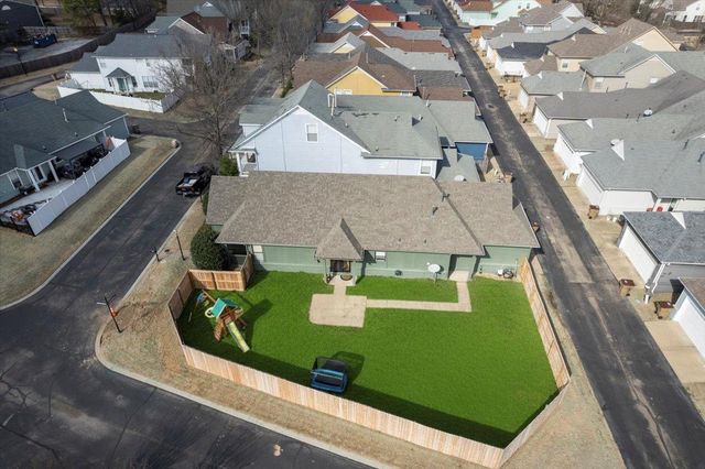 1304 ISLAND SHORE DR, Memphis, TN 38103