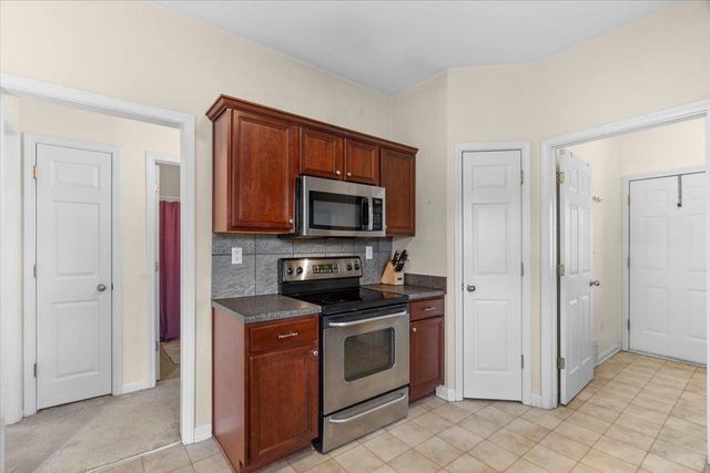 1304 ISLAND SHORE DR, Memphis, TN 38103