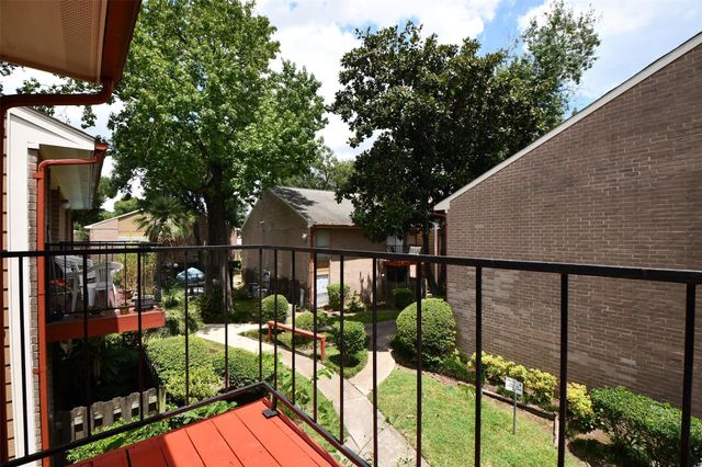 12955 Woodforest Boulevard 20, Houston, TX 77015