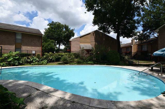 12955 Woodforest Boulevard 20, Houston, TX 77015