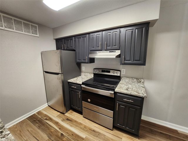 12955 Woodforest Boulevard 20, Houston, TX 77015