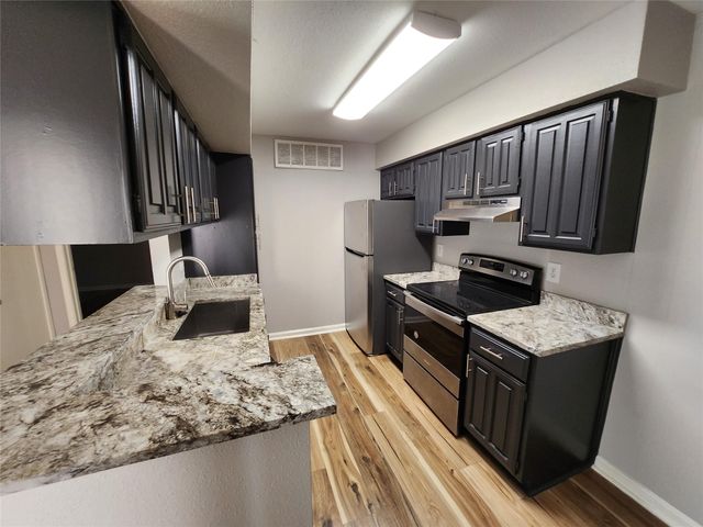 12955 Woodforest Boulevard 20, Houston, TX 77015