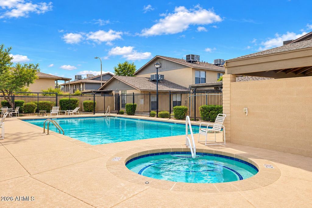 286 W PALOMINO Drive 157, Chandler, AZ 85225 — photo 5