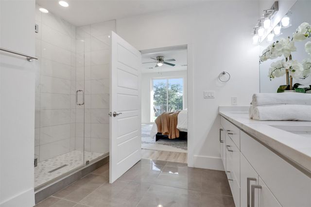 154 S Cisco Street, Dallas, TX 75246