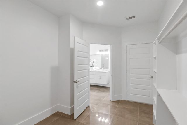 154 S Cisco Street, Dallas, TX 75246