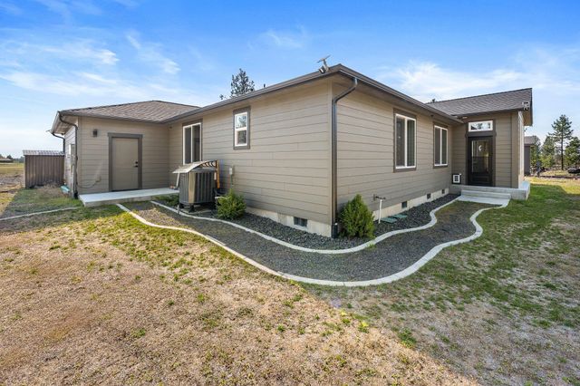 402 S Christensen Rd, Medical Lake, WA 99022