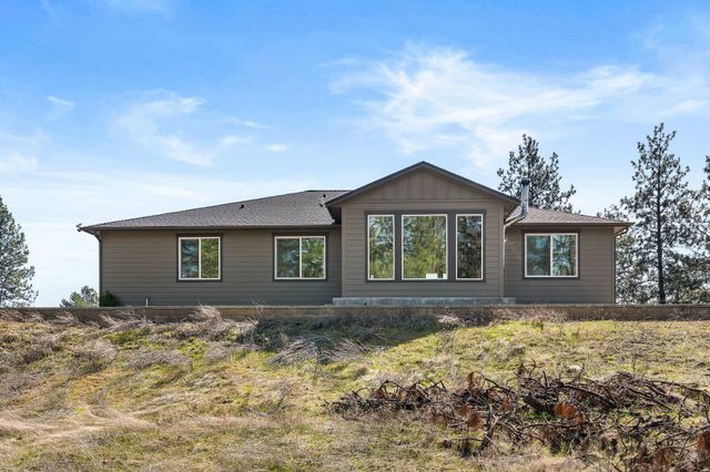 402 S Christensen Rd, Medical Lake, WA 99022