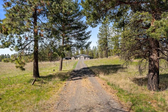 402 S Christensen Rd, Medical Lake, WA 99022