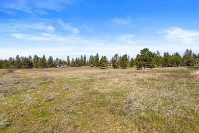 402 S Christensen Rd, Medical Lake, WA 99022