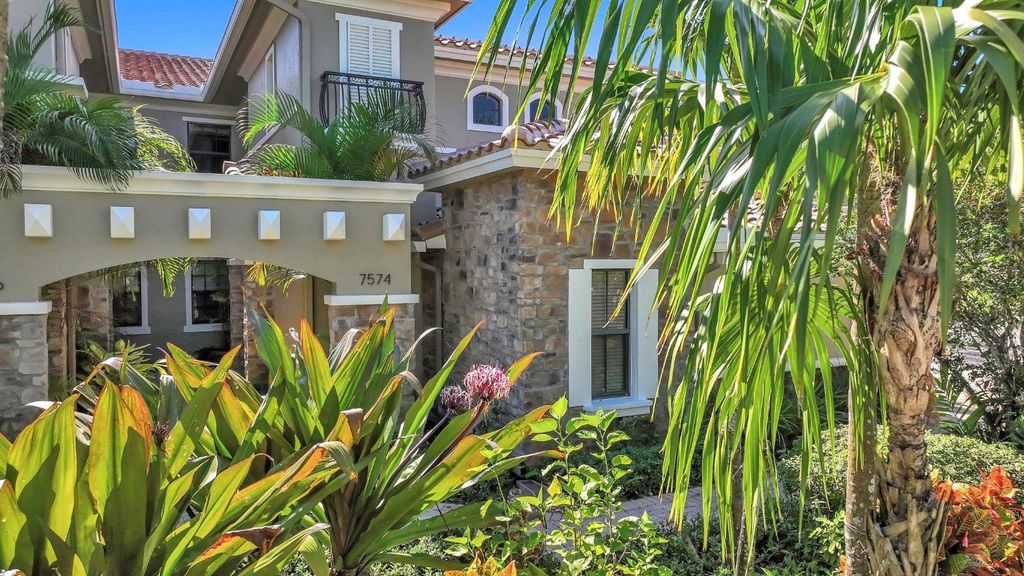 Image 1 of property listing at 7574 Old Thyme Court 9D, Parkland, FL 33076