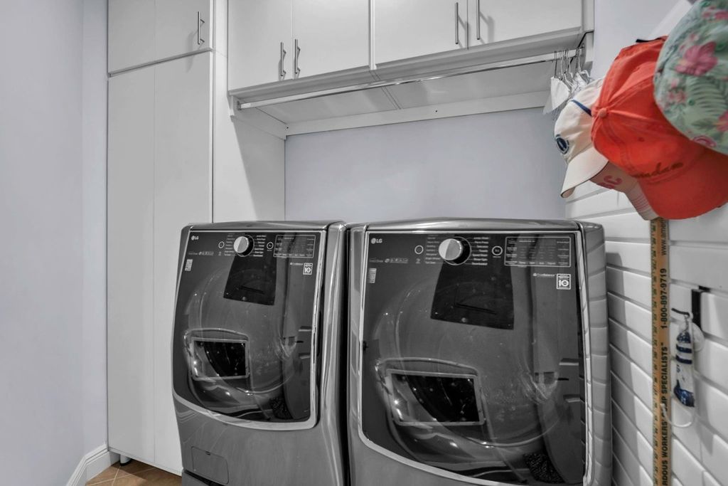 Image 18 of property listing at 7574 Old Thyme Court 9D, Parkland, FL 33076