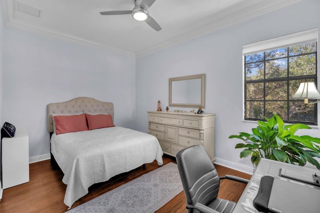 Image 21 of property listing at 7574 Old Thyme Court 9D, Parkland, FL 33076