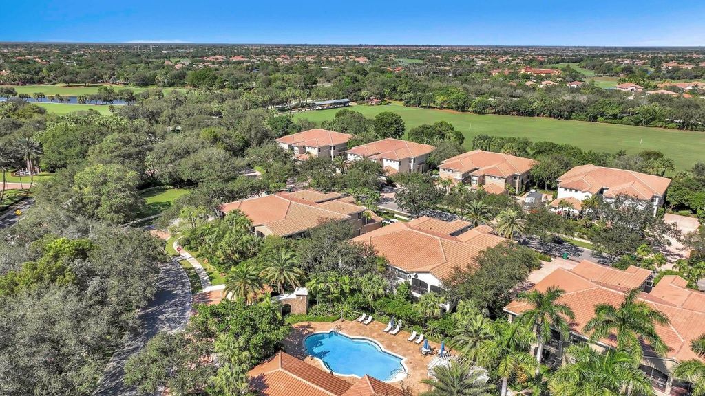 Image 35 of property listing at 7574 Old Thyme Court 9D, Parkland, FL 33076