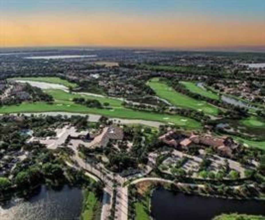 Image 65 of property listing at 7574 Old Thyme Court 9D, Parkland, FL 33076