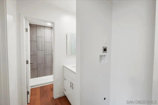 8069 Caminito De Pizza A, San Diego, CA 92108