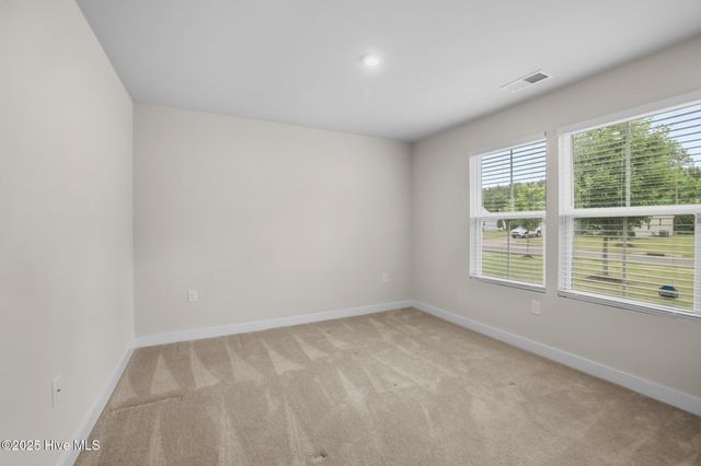 121 Hidden View Loop, Moyock, NC 27958