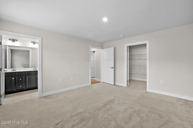 121 Hidden View Loop, Moyock, NC 27958