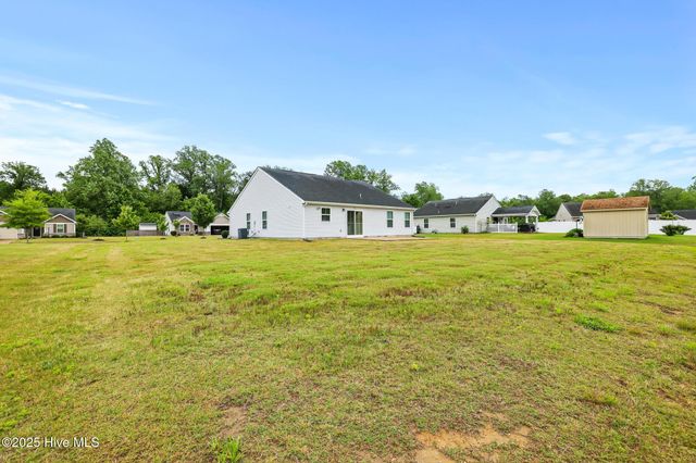 121 Hidden View Loop, Moyock, NC 27958