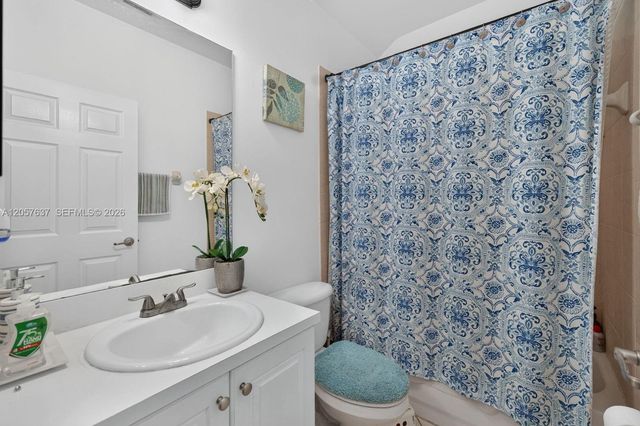 152 SE 29th Ave 9, Homestead, FL 33033