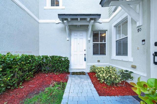 152 SE 29th Ave 9, Homestead, FL 33033