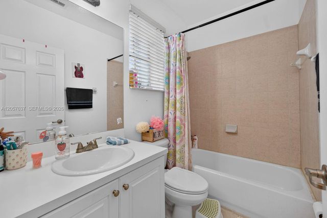152 SE 29th Ave 9, Homestead, FL 33033