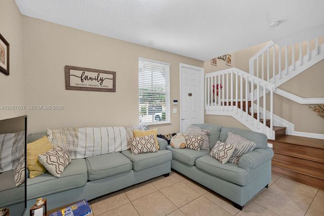 152 SE 29th Ave 9, Homestead, FL 33033