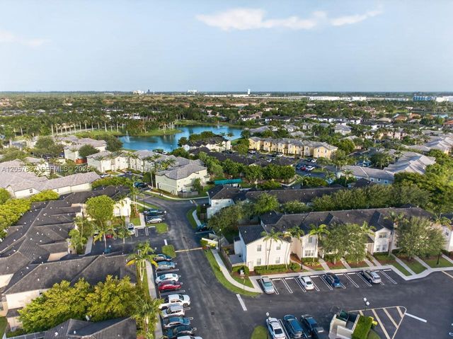152 SE 29th Ave 9, Homestead, FL 33033