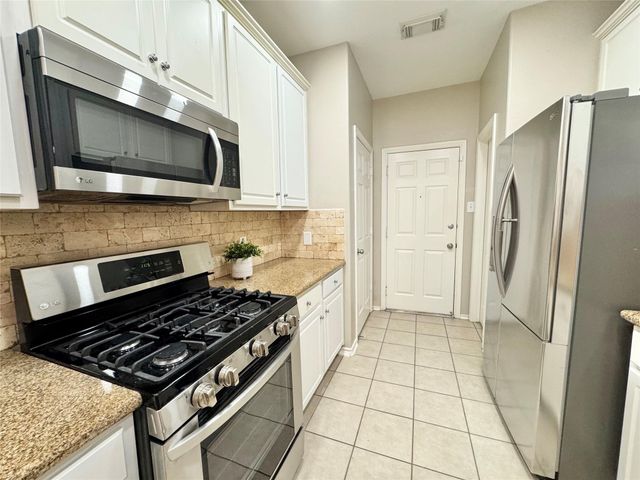 234 W Stedhill Loop, The Woodlands, TX 77384