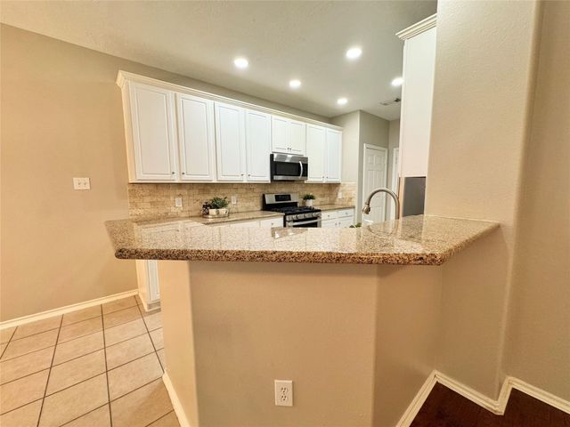 234 W Stedhill Loop, The Woodlands, TX 77384