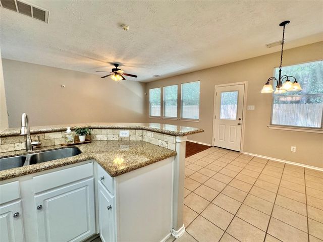 234 W Stedhill Loop, The Woodlands, TX 77384