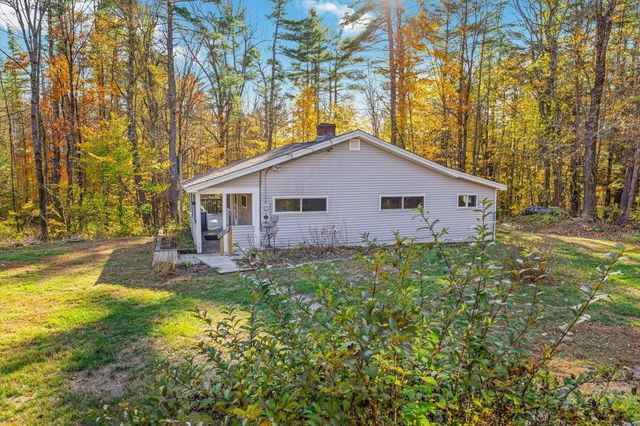 76 Middle Hancock Road, Peterborough, NH 03458