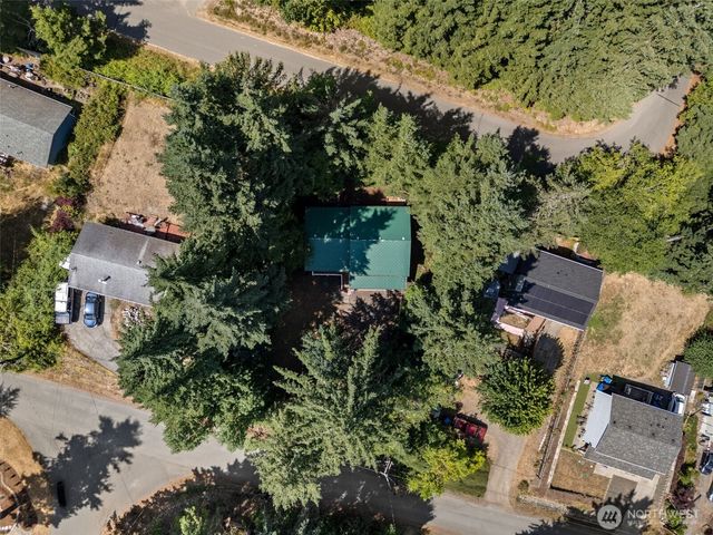 13850 NW Dolly Varden Lane, Bremerton, WA 98312