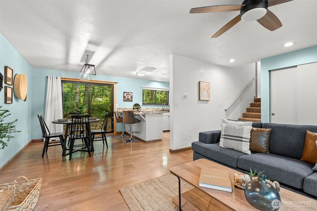 13850 NW Dolly Varden Lane, Bremerton, WA 98312